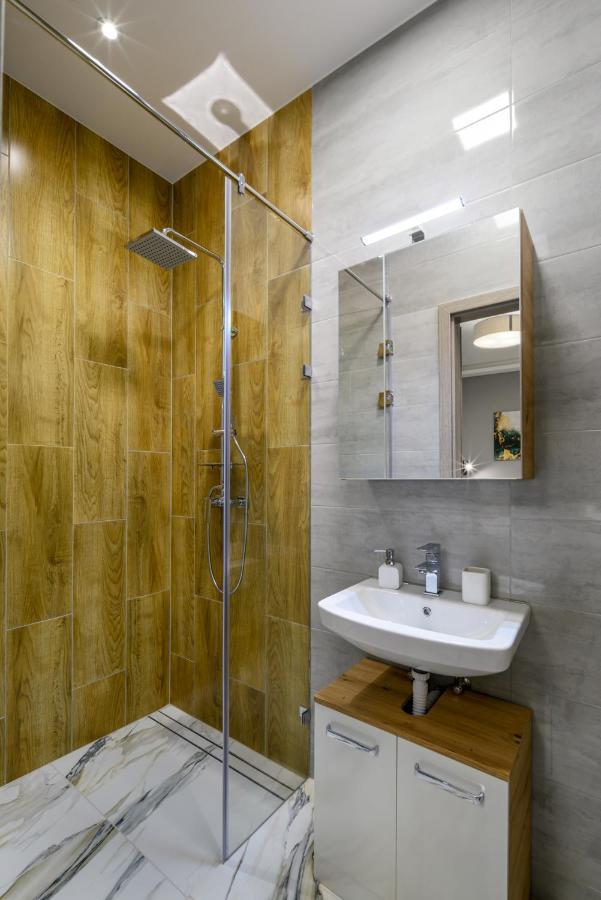 Golden Cage Premium Central Apartment Budapest Eksteriør bilde